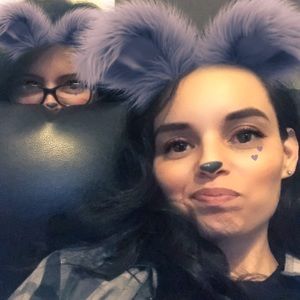 Meet your Posher, Edna